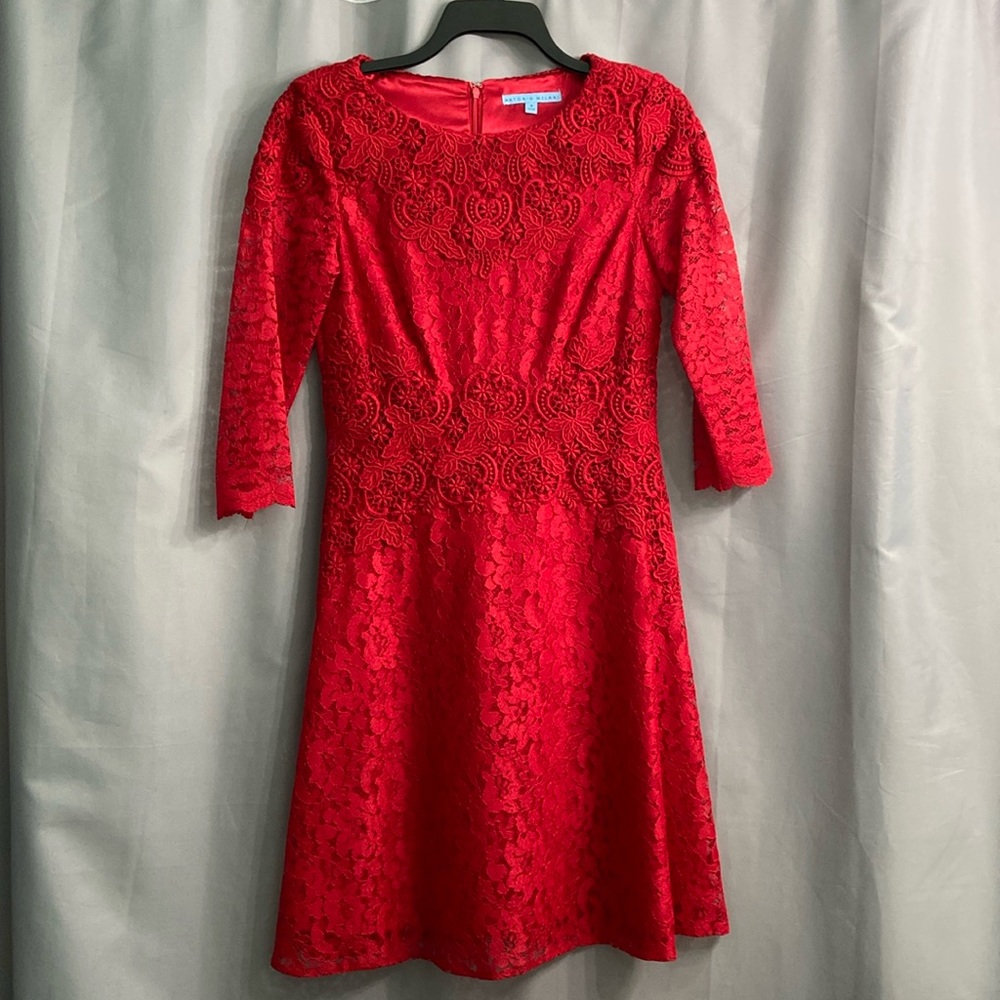 Gorgeous Antonio Melani Bright Red 3D Lace Dress 3/4 Sleeve Floral Leaf Motifs